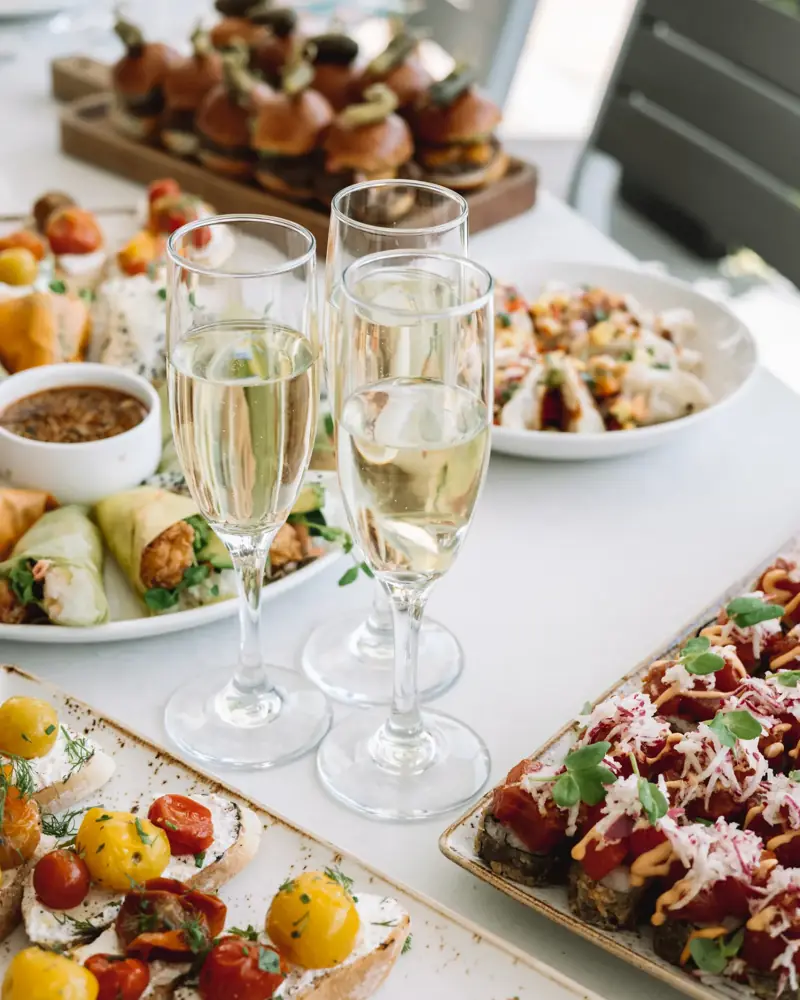 Food & Beverage
