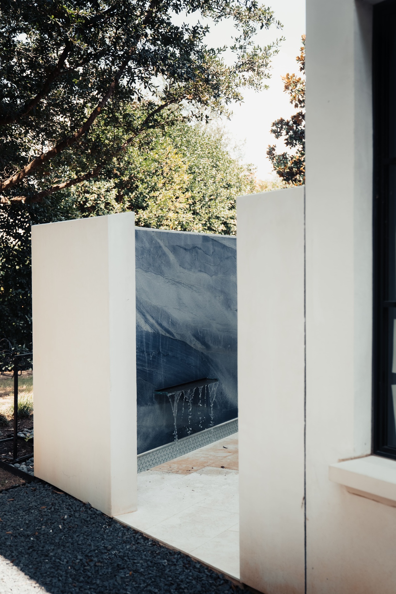 Wisteria powder bath exterior wall fountain view